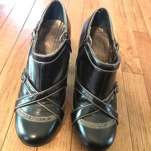 Bobbi Blu ankle booties!